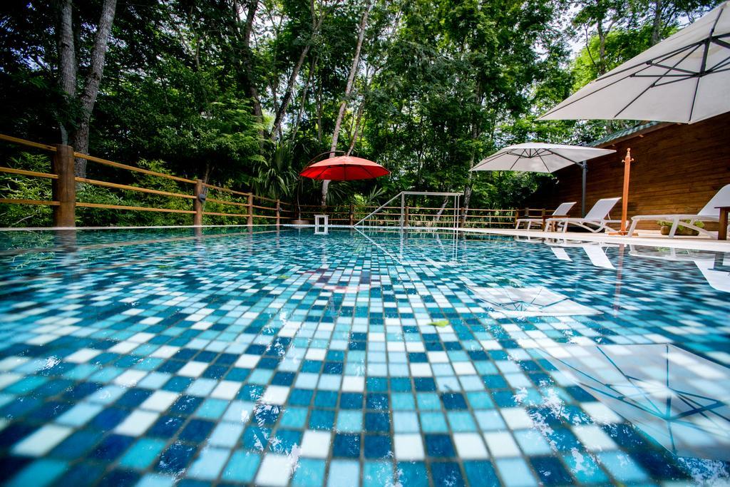 ลาส ลากูนาส บูทิก โฮเต็ล Hotel ฟลอเรส ภายนอก รูปภาพ